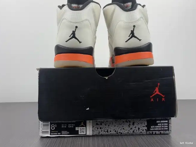 1st Kicks Shoes Jordan DC1060-100 5 Retro Orange Total 0506